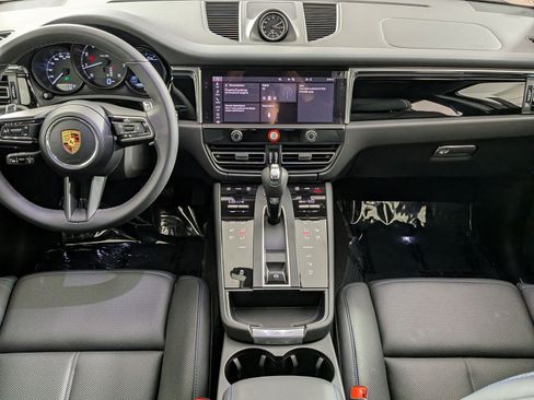 New 2026 Porsche Macan AWD/4WD image 20
