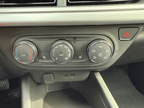 New 2026 Chevrolet Trax RS w/ Driver Confidence Package image 29