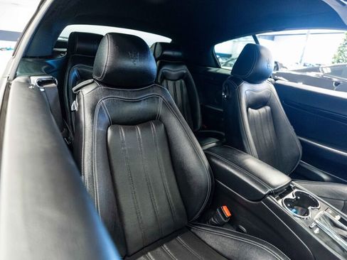 Used 2011 Maserati GranTurismo Convertible image 15