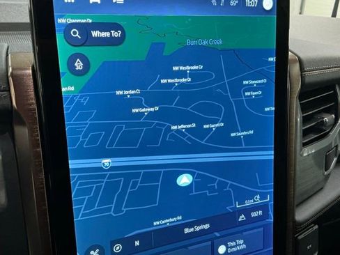 Used 2023 Ford F150 Lightning Lariat image 24