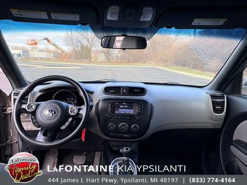 Used 2019 Kia Soul image 11