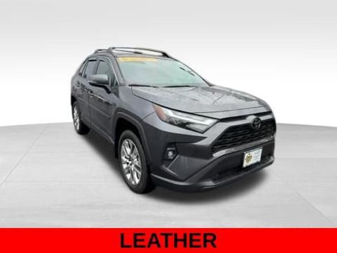 Used 2025 Toyota RAV4 XLE Premium w/ Weather Package image 8