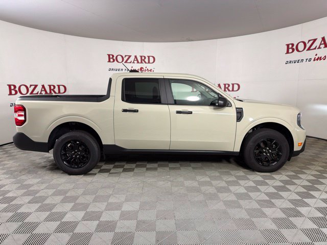 Used 2025 Ford Maverick XLT FWD image 16