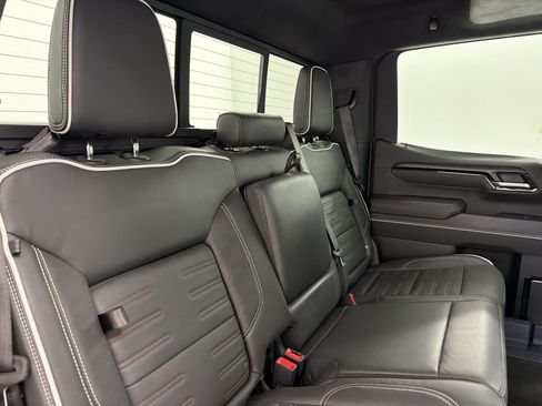 Used 2024 GMC Sierra 1500 AT4X AWD/4WD image 28