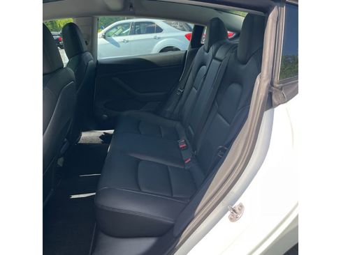 Used 2022 Tesla Model 3 Long Range AWD/4WD image 6