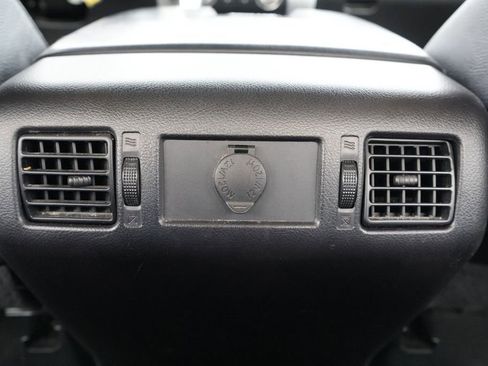 Used 2014 Toyota Tundra Limited w/ Limited Premium Package AWD/4WD image 18