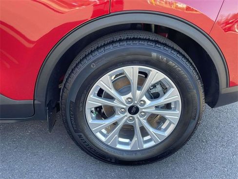 Certified 2025 Ford Escape Active image 24