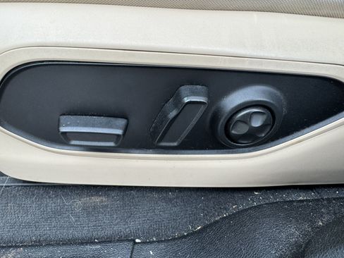 Used 2021 Jeep Grand Cherokee L Limited AWD/4WD image 11