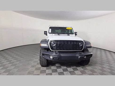 Used 2025 Jeep Wrangler Unlimited Sport AWD/4WD image 51