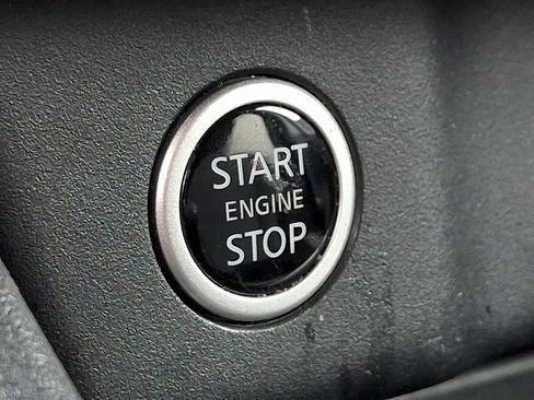 Used 2023 Nissan Rogue SV AWD/4WD image 26