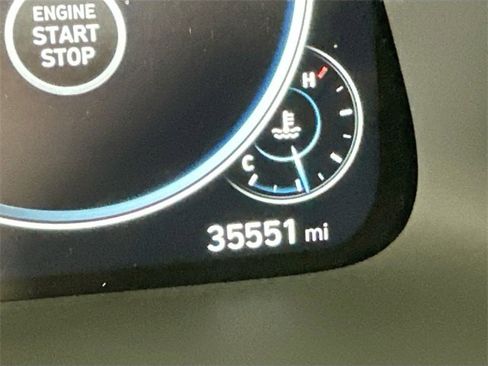 Used 2022 Hyundai Sonata Limited w/ Cargo Package image 17