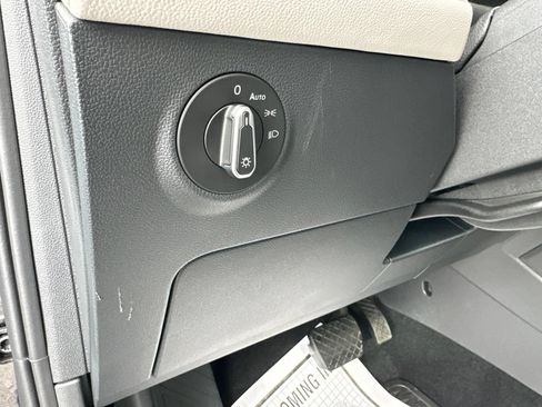 Certified 2025 Volkswagen Taos S AWD/4WD image 14