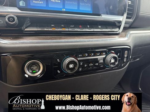 Used 2024 Chevrolet Silverado 1500 LT AWD/4WD image 9