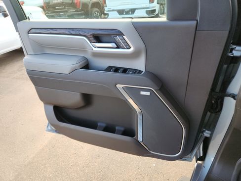 New 2026 GMC Sierra 2500 SLT w/ Texas SLT Premium Package image 15