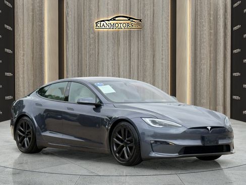 Used 2023 Tesla Model S Standard Range AWD/4WD image 1