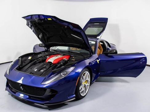 Certified 2019 Ferrari 812 Superfast image 32