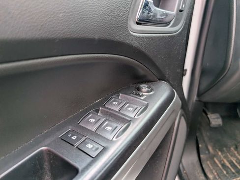 Used 2021 Chevrolet Colorado ZR2 AWD/4WD image 9