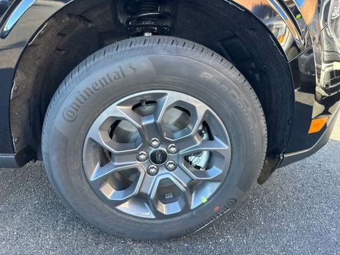 New 2026 Ford Maverick XLT w/ XLT Luxury Package image 12