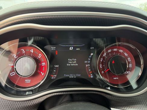 Used 2020 Dodge Challenger SRT Hellcat image 14
