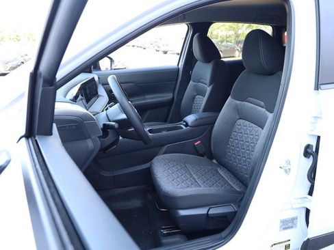 New 2026 Nissan Kicks SV image 8