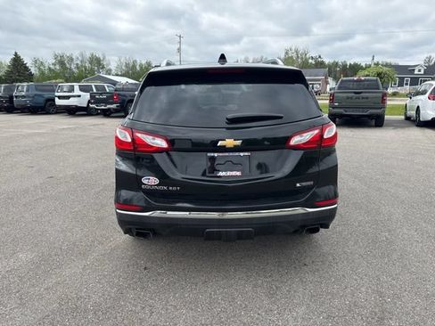 Used 2018 Chevrolet Equinox Premier FWD image 4