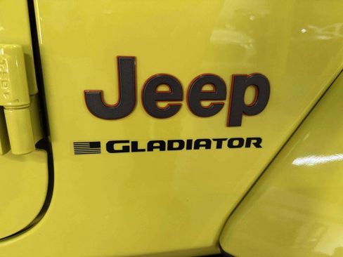 Used 2023 Jeep Gladiator Mojave w/ LED Lighting Group image 22