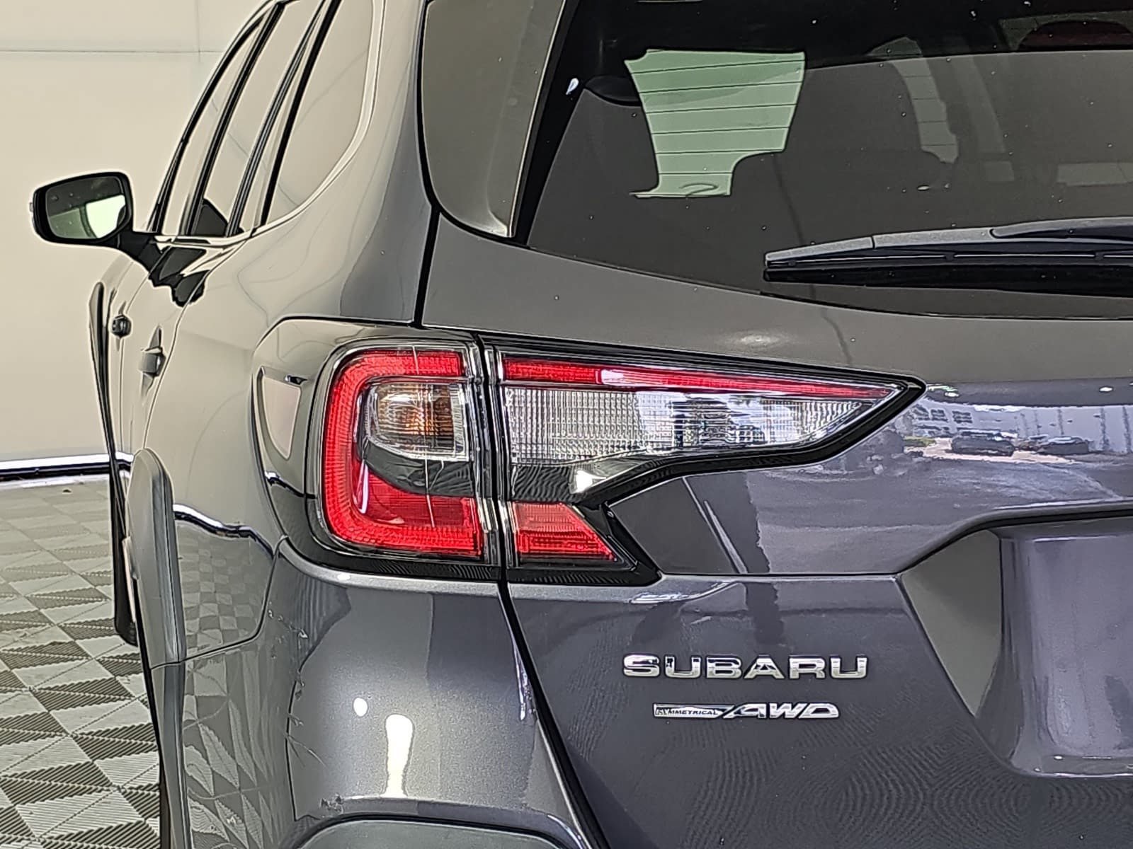 Used 2023 Subaru Outback Limited AWD/4WD image 30