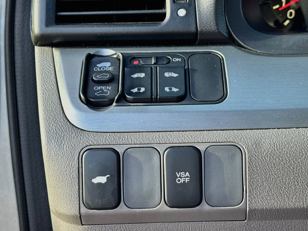 Used 2010 Honda Odyssey EX-L image 10