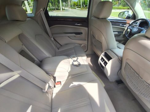 Used 2013 Cadillac SRX Luxury FWD image 29