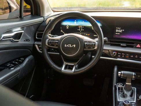 Used 2024 Kia Sportage SX FWD image 22