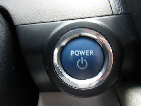 Used 2012 Toyota Camry XLE w/ Leather Pkg FWD image 29
