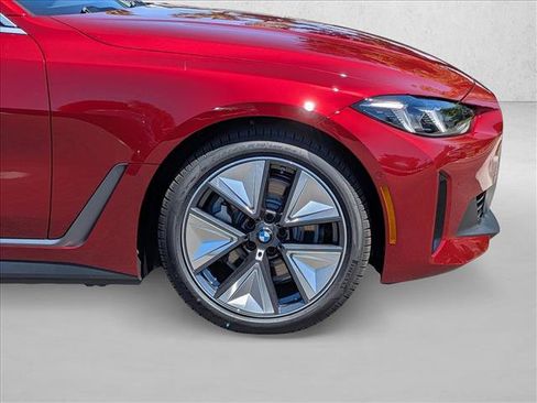 New 2026 BMW i4 xDrive40i w/ Premium Package AWD/4WD image 10