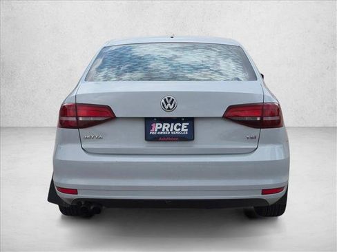 Used 2018 Volkswagen Jetta S w/ Cold Weather Package FWD image 6