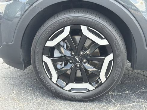 Used 2024 Kia Telluride S w/ S Sunroof Package FWD image 29