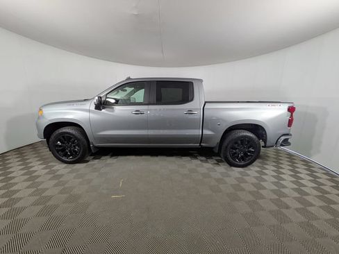 Used 2024 Chevrolet Silverado 1500 LT AWD/4WD image 23