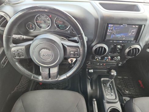 Used 2017 Jeep Wrangler Unlimited Sport w/ Quick Order Package 24S AWD/4WD image 11