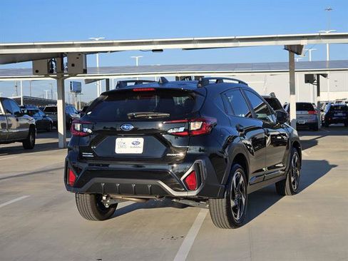 Certified 2025 Subaru Crosstrek 2.5i Limited w/ Crosstrek Mirror Package image 4