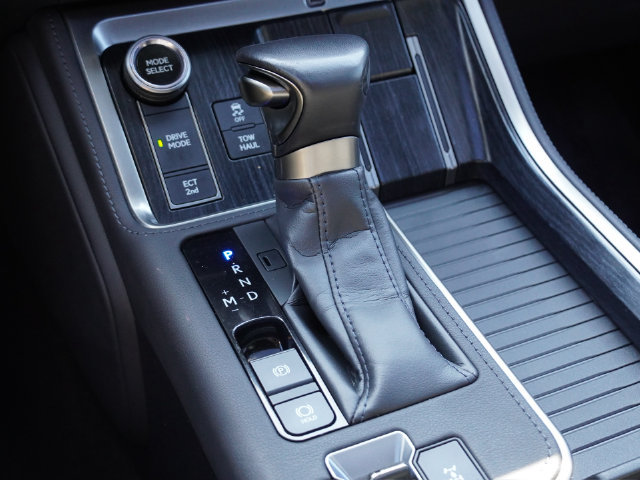 Used 2025 Lexus GX 550 w/ Accessory Package (Z1) AWD/4WD image 44