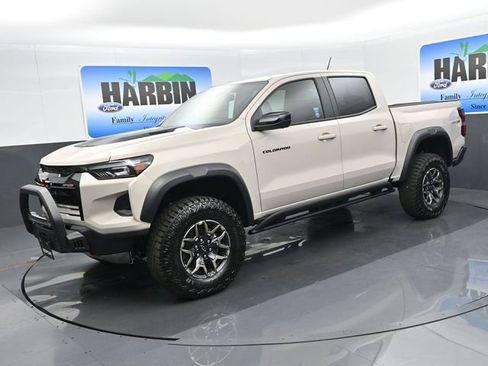 New 2026 Chevrolet Colorado ZR2 w/ Off-Road Front Bumper Package image 1