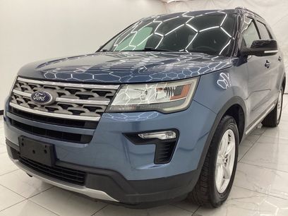 Used 2018 Ford Explorer XLT w/ Equipment Group 201A