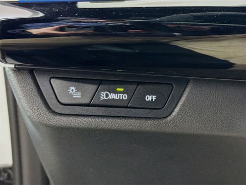 Used 2025 BMW X1 xDrive28i image 11