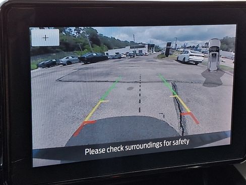 Used 2020 Ford Explorer XLT w/ Equipment Group 202A AWD/4WD image 19