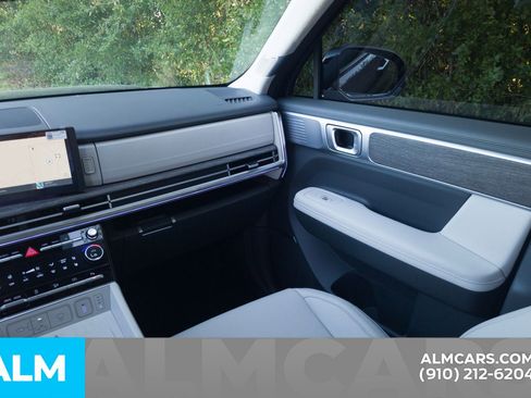 Used 2025 Hyundai Santa Fe Calligraphy image 21