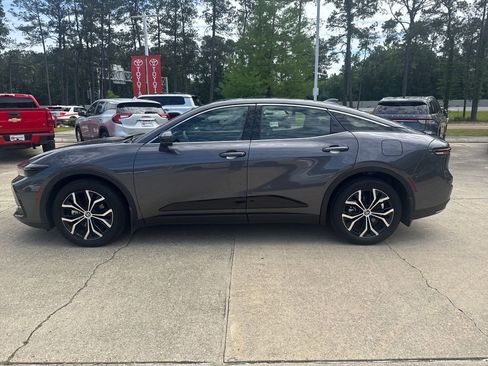 Certified 2023 Toyota Crown AWD/4WD image 2