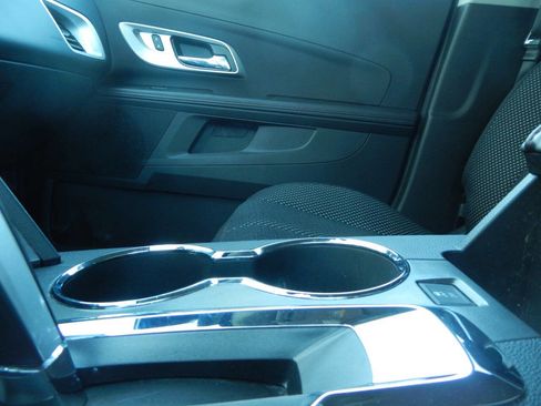 Used 2014 Chevrolet Equinox LT w/ Driver Convenience Package image 39