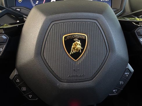 Used 2017 Lamborghini Huracan LP 610-4 image 54