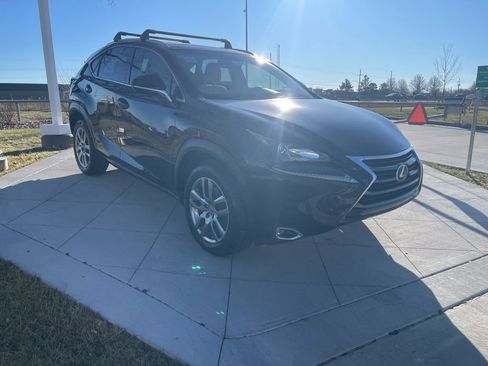 Used 2015 Lexus NX 200t FWD w/ Premium Package image 2