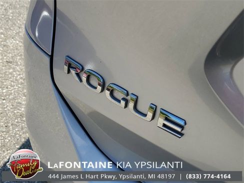 Used 2016 Nissan Rogue SL image 9
