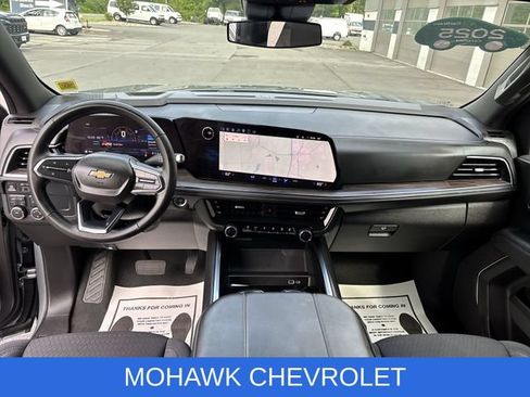 Used 2025 Chevrolet Tahoe LS AWD/4WD image 20