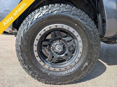 Used 2015 Toyota Tacoma TRD Pro w/ TRD Off-Road Package image 12